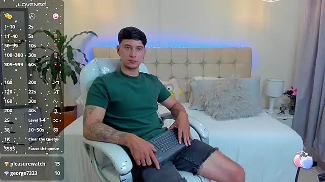 Damian23   online show from 01/20/25, 04:23