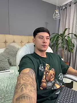 Damian23   online show from 09/10/25, 12:27