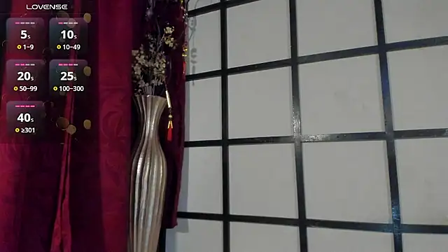 Alexx tc online show from 12/04/24, 04:32