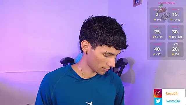 Alexx tc online show from 11/25/25, 03:17