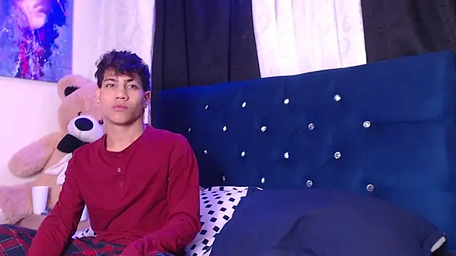 Sexys Boys Hot1 online show from 09/16/25, 02:45