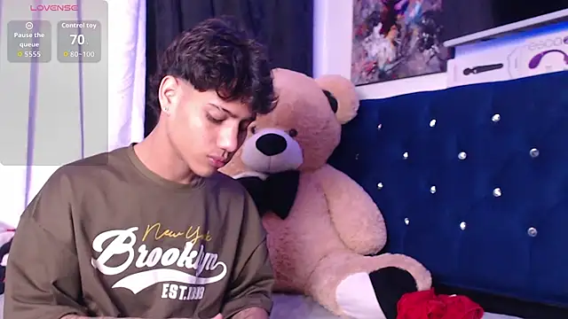 Sexys Boys Hot1 online show from 11/09/25, 02:54