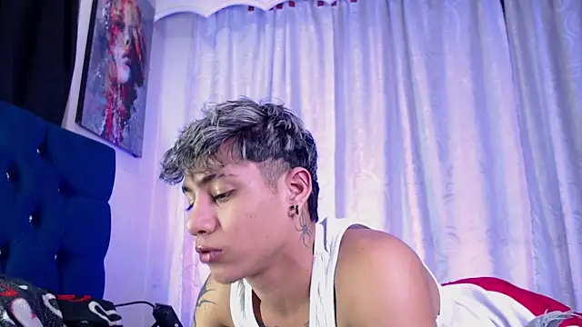 Sexys Boys Hot1 online show from 05/07/26, 01:55