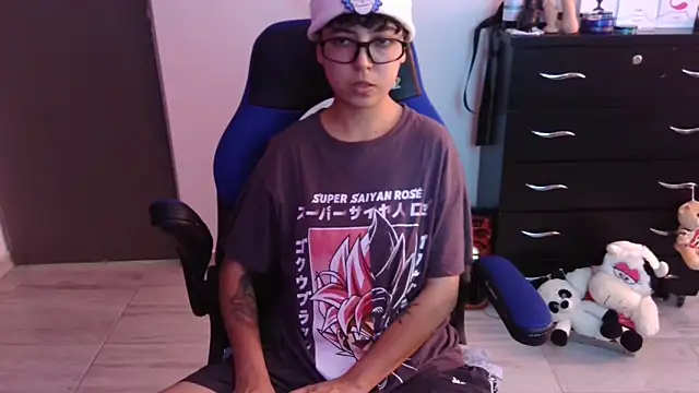 thomascooper7 online show from 11/26/25, 06:42