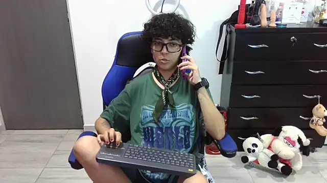 thomascooper7 online show from 03/10/26, 12:48