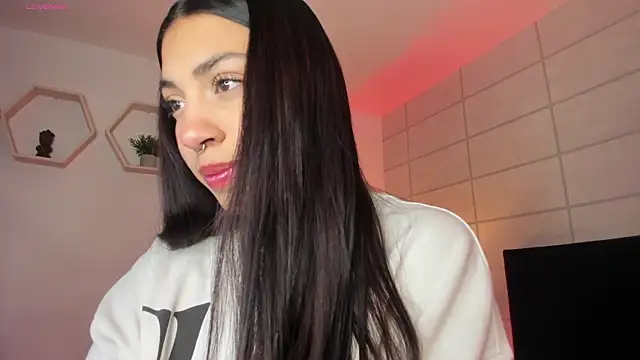 Christine Laam online show from 09/16/25, 11:55