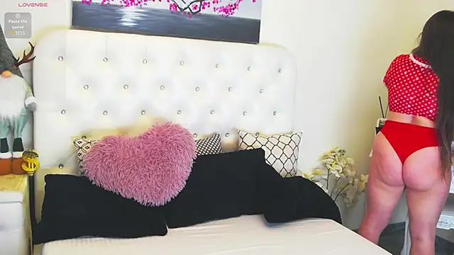 Ysabell01 online show from 03/25/26, 05:24