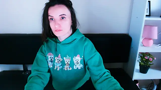 LaimaV  online show from 12/28/24, 08:37