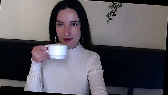 Snapshot of LaimaV_ chatting on 05/02/26, 09:58 LaimaV online show from 05/02/26, 09:58