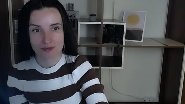 Snapshot of LaimaV_ chatting on 05/15/26, 05:09 LaimaV online show from 05/15/26, 05:09