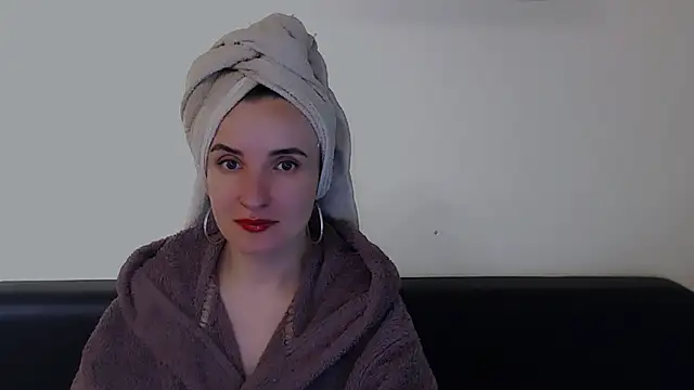 Snapshot of LaimaV_ chatting on 05/31/26, 03:30 LaimaV online show from 05/31/26, 03:30