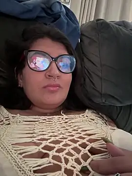 Snapshot of isa_ofc2024 chatting on 03/06/25, 01:46 isa ofc2024 online show from 03/06/25, 01:46