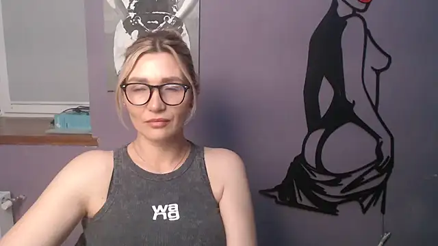  sexy lady online show from 06/03/26, 01:03