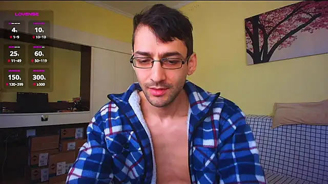 Snapshot of HungEddy chatting on 03/03/26, 09:15 HungEddy online show from 03/03/26, 09:15