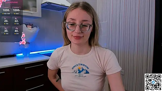 LivyyBossom online show from 03/16/25, 05:28