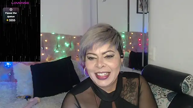 Grecia Horny online show from 01/12/25, 10:23