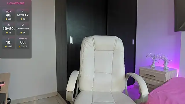 ALANAH KITTY online show from 12/12/24, 07:37