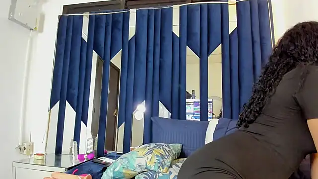 Sofia-candyht online show from 01/29/25, 07:57