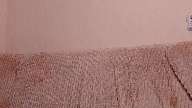 sleeeep y online show from 06/10/26, 06:07