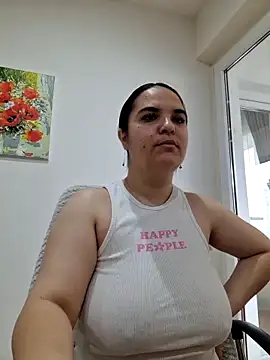 Ella-Diamond online show from 05/13/26, 05:49