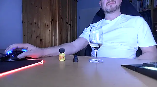 Tom PP cgn online show from 02/15/25, 11:03