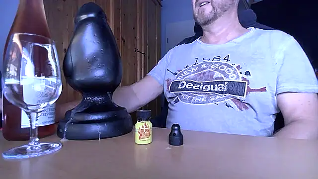 Tom PP cgn online show from 09/18/25, 09:39