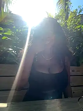 miamiworld online show from 12/21/25, 05:42