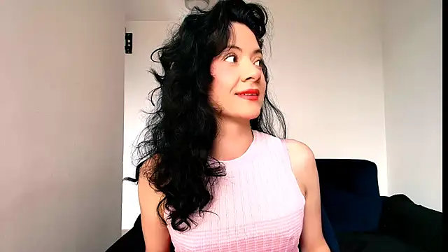 miabeautyxx online show from 04/06/26, 01:23