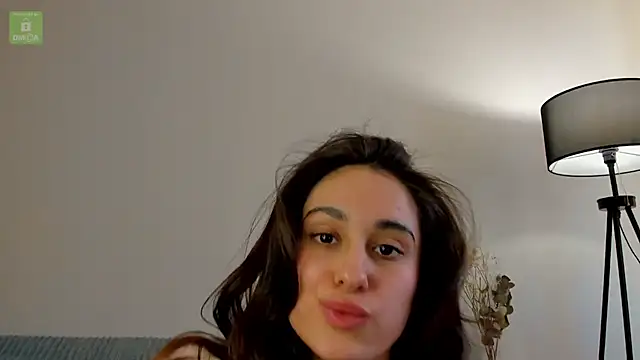 erika hoiree online show from 03/22/25, 04:14