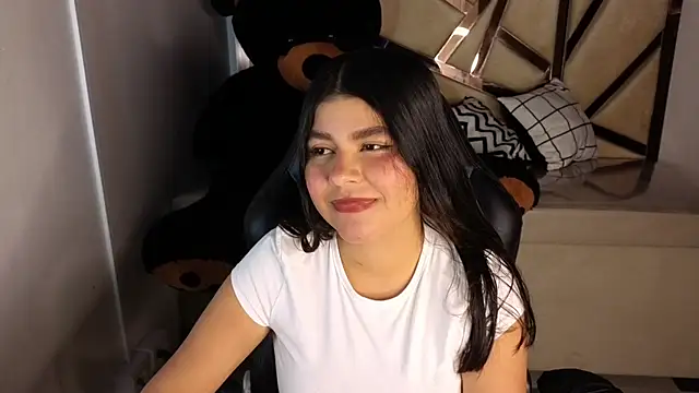 emmalee 01a online show from 02/06/25, 10:59