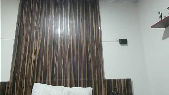 issa soto  online show from 02/04/25, 01:38