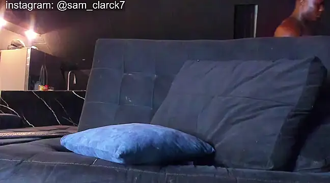 Snapshot of Sam_clarck chatting on 02/01/25, 01:55 Sam clarck online show from 02/01/25, 01:55