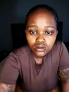 ThickPearlx23 online show from 02/01/26, 10:47