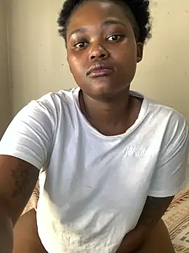 ThickPearlx23 online show from 07/11/26, 08:17