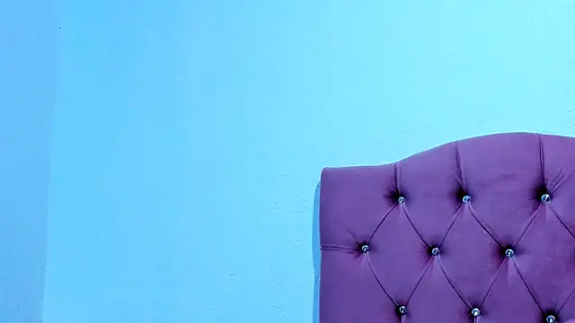 Snapshot of teffy_lee chatting on 01/08/25, 09:12 teffy lee online show from 01/08/25, 09:12