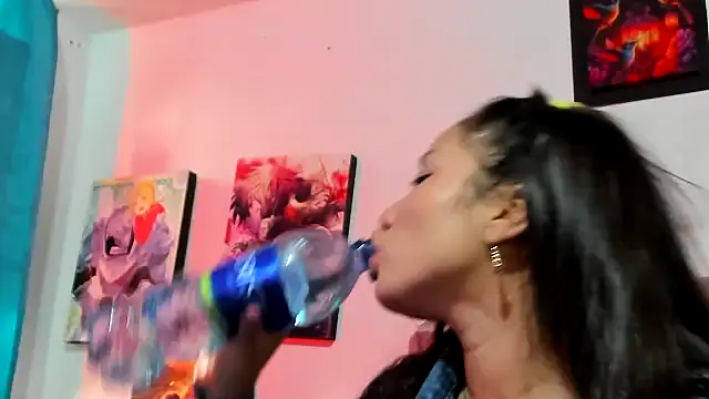 teffy lee online show from 03/24/26, 08:14