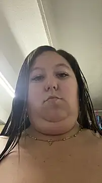 Chloee ep online show from 10/12/25, 01:26