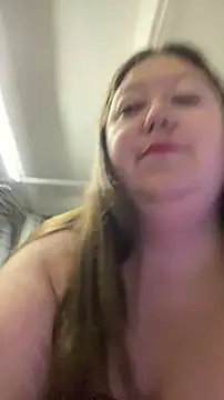 Chloee ep online show from 04/01/26, 05:08