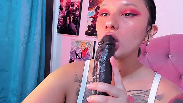 Mila nixon02 online show from 09/26/25, 05:06