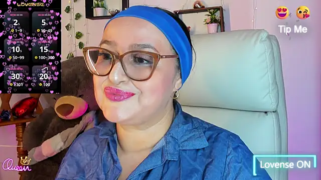 Gia Nahomi online show from 05/08/26, 10:37