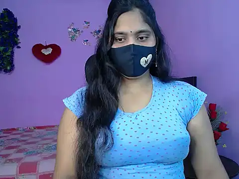 Hot Maleka online show from 04/28/26, 04:45