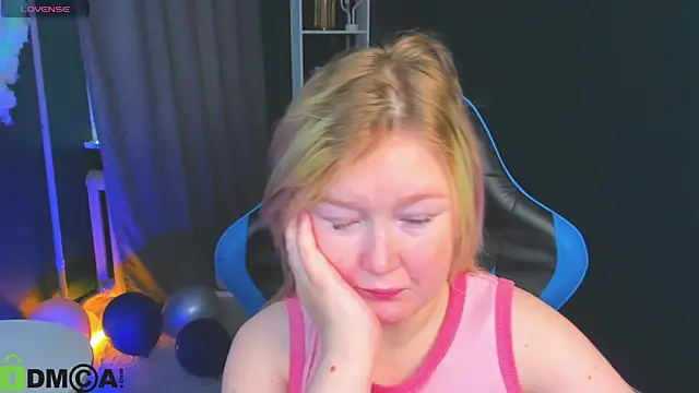 Sara Robinson online show from 10/09/25, 08:12