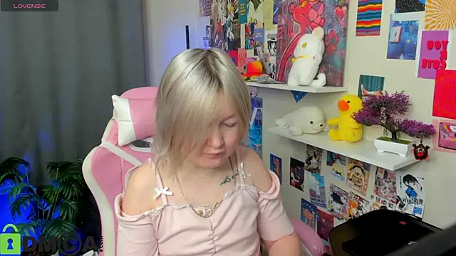 Sara Robinson online show from 04/17/26, 02:25