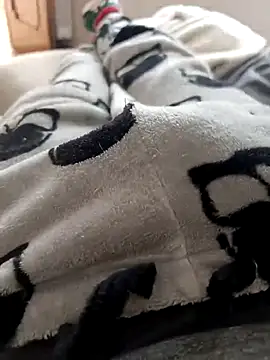 Loveepussyy online show from 11/06/25, 12:17