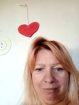 Lauri scherri online show from 12/02/25, 12:10