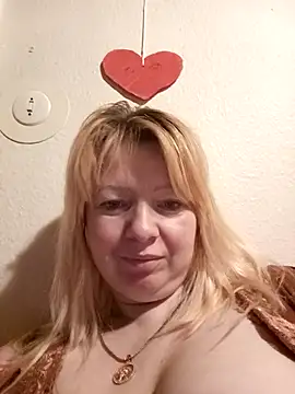 Lauri scherri online show from 01/12/26, 06:18