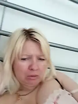 Lauri scherri online show from 06/08/26, 12:49