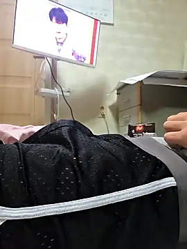 ghghag online show from 02/08/26, 01:14