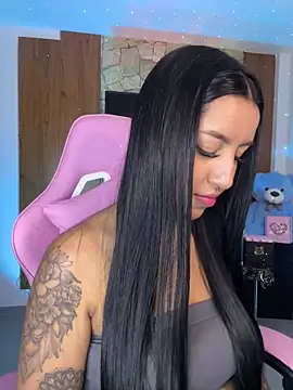 Tamara Roberts1 online show from 03/04/25, 02:06