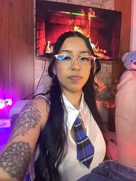 Tamara Roberts1 online show from 09/15/25, 11:49